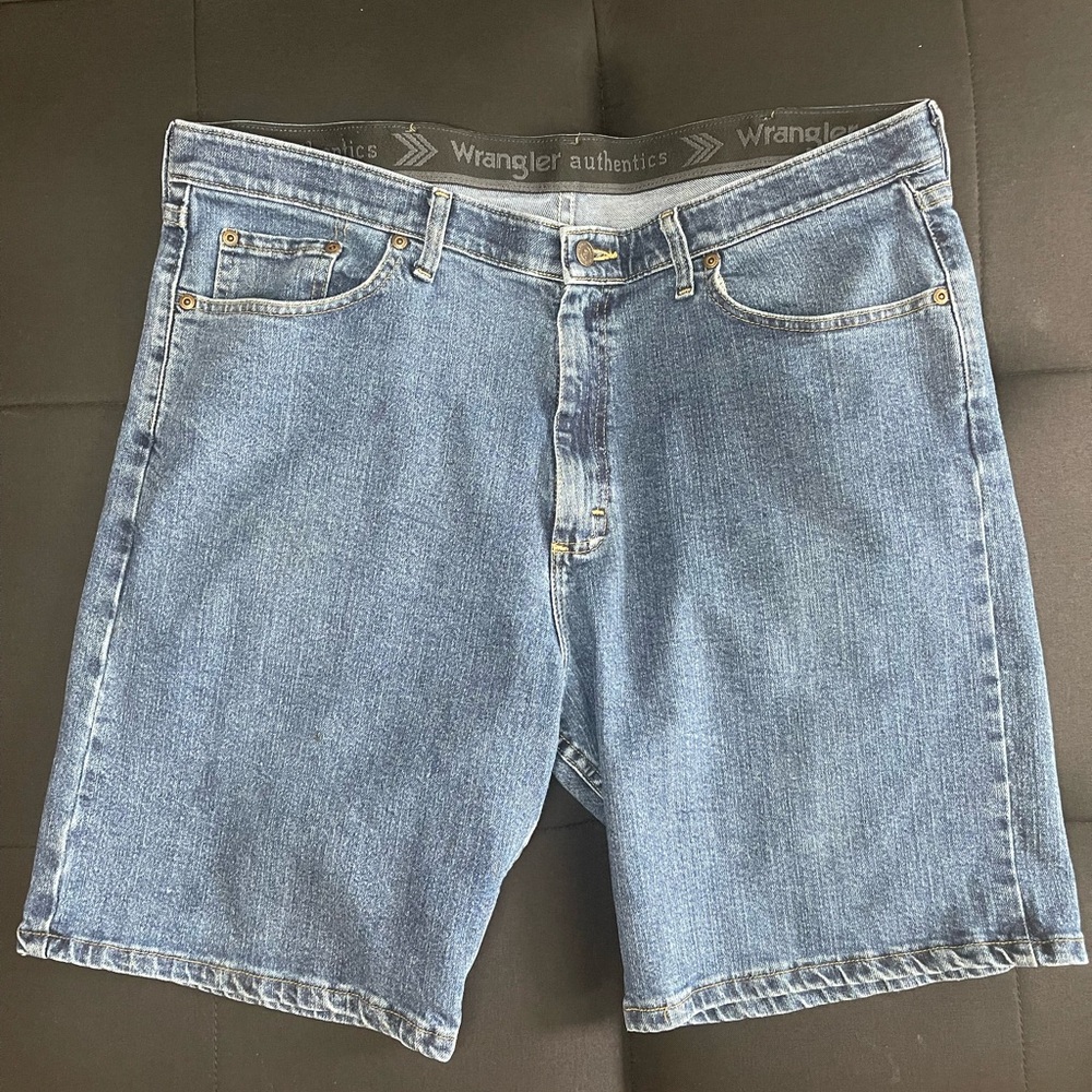 Wrangler Men's Blue Denim Shorts Size 38